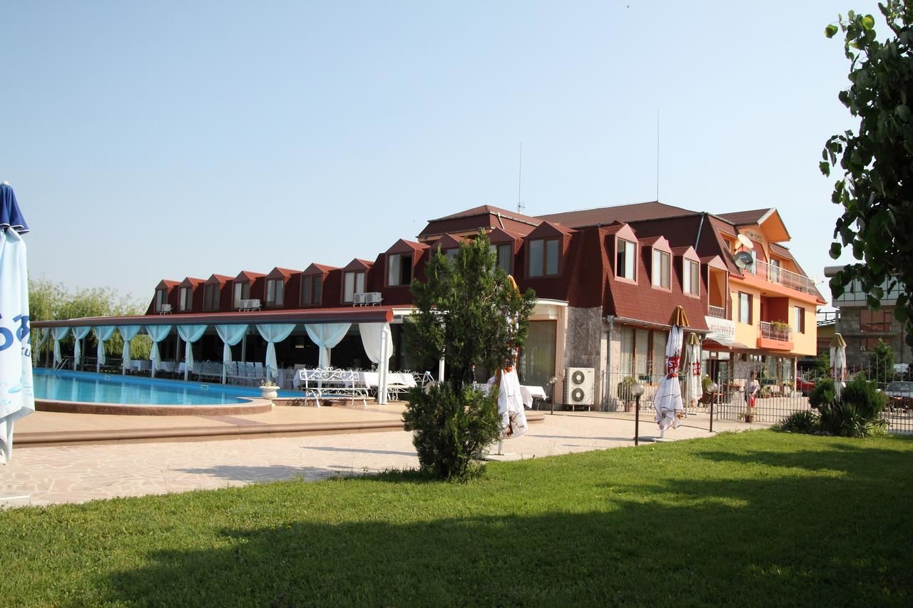 Отель Complex Racic Voyvodinovo-44
